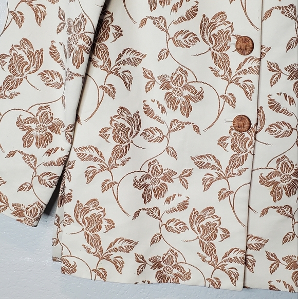 ALEX NEW YORK Cream Cognac Embroidered Satin  Eccentric Blazer Jacket Size 6 - Picture 2 of 11